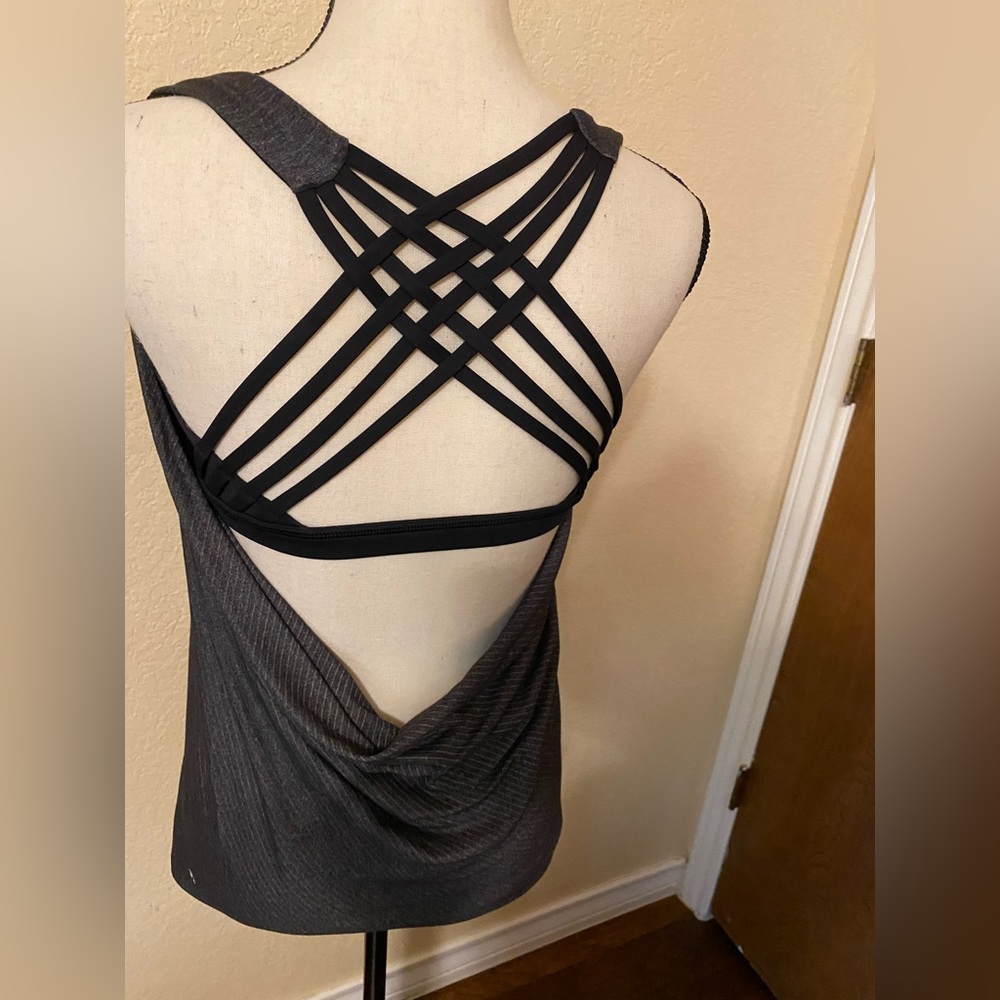 Lululemon Tank - Picture 4 of 5